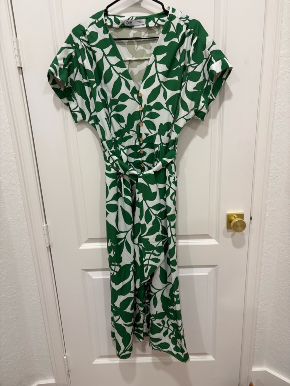 Zara Green and White Leaf Print Maxi Dress